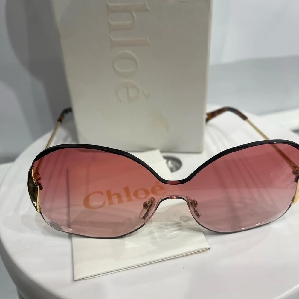 Chloe Sunglasses - Picture 9 of 11